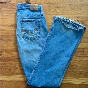 AE bootcut light wash distressed Jeans